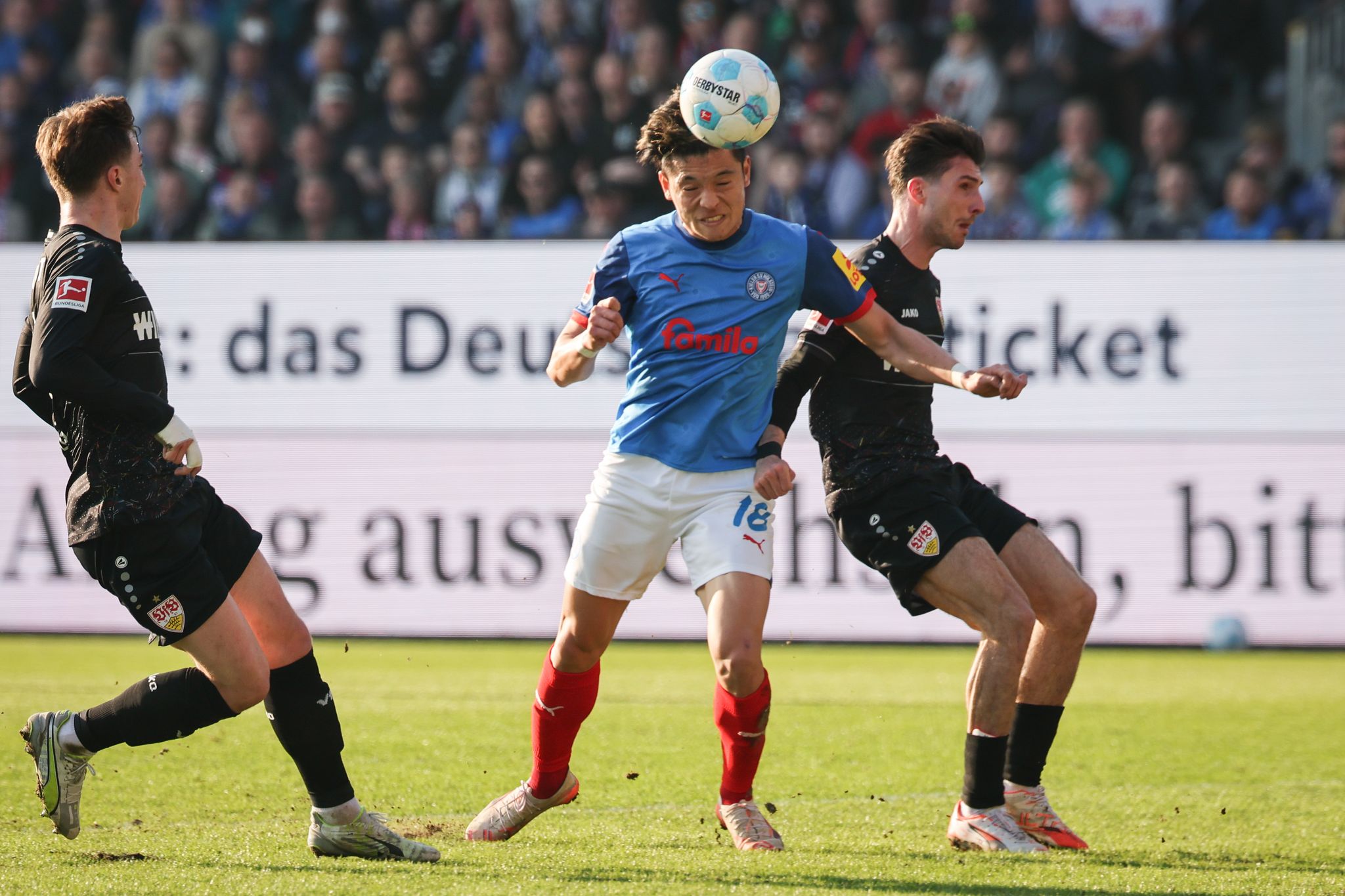 Holstein Kiel holt wichtigen Punkt im Abstiegskampf gegen Stuttgart