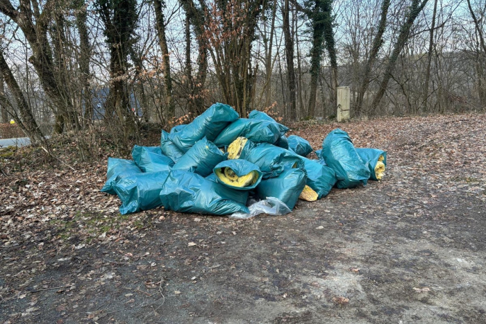 Dorlar: Illegale Müllablagerung im Lahn-Dill-Kreis