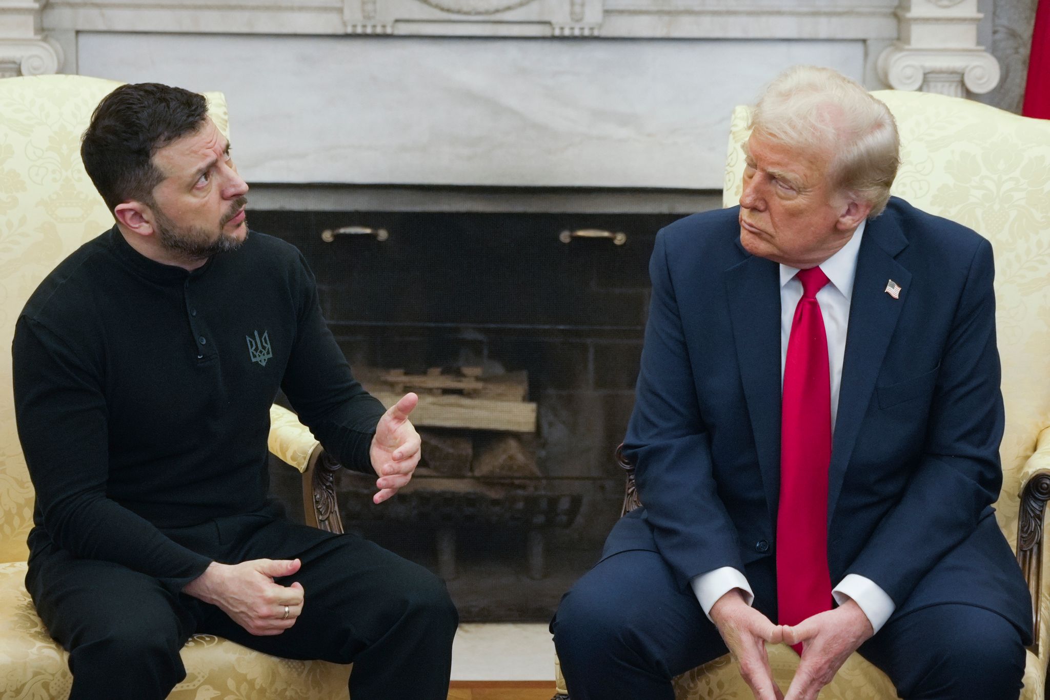 Selenskyj drückt Bedauern über Eklat mit Trump aus
