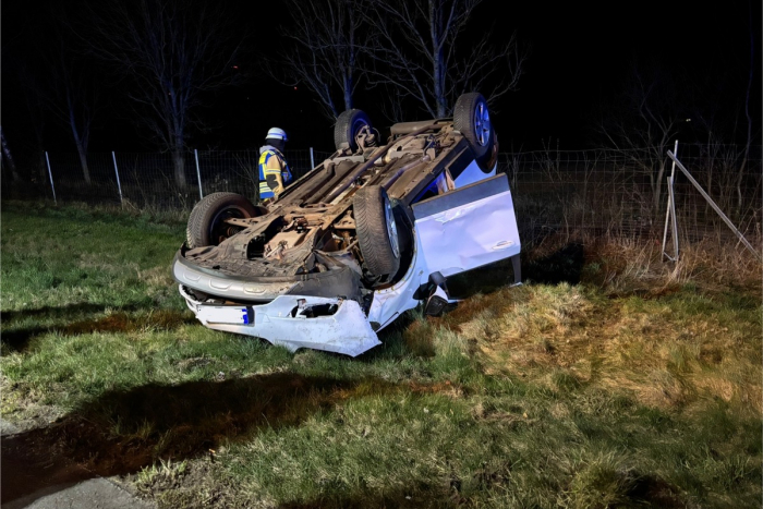 Kreis Segeberg: Auto überschlägt sich auf A7 bei Großenaspe
