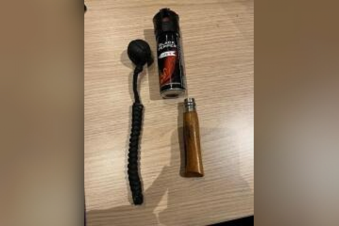 Elmshorn: Mann zieht Messer bei Kontrolle aus Hosentasche
