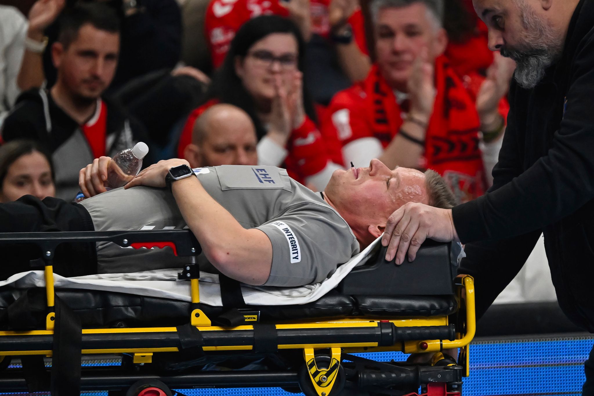 Fürchterliche Ohrsteine: Dänischer Handball-Schiedsrichter findet Ursache für Zusammenbrüche