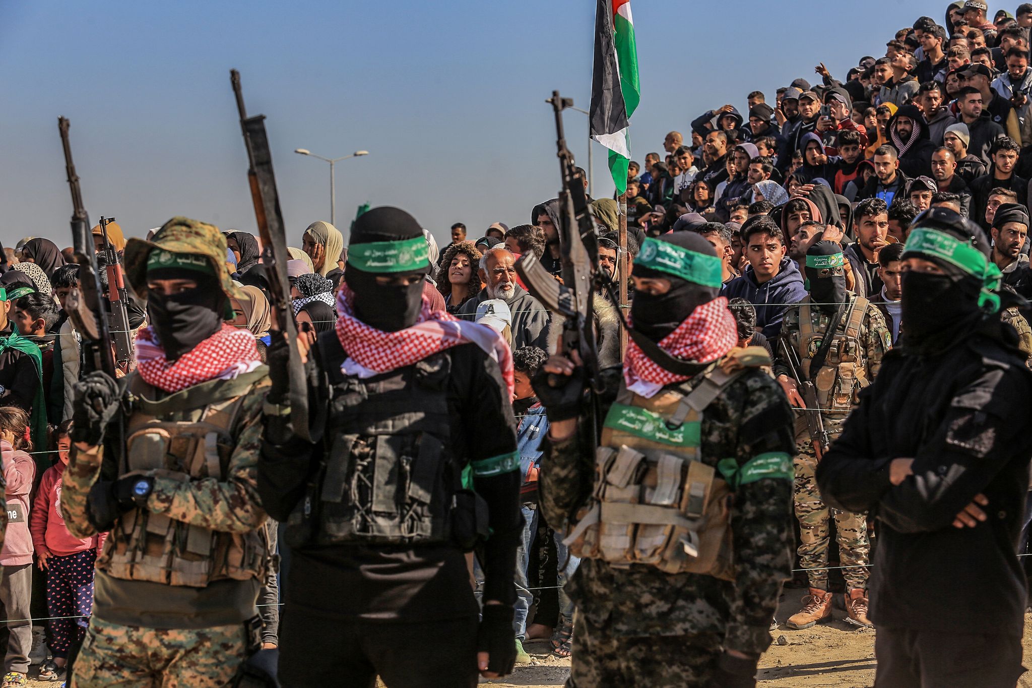 Neue Entwicklungen im Gaza-Konflikt: Hamas signalisiert Machtübergabe