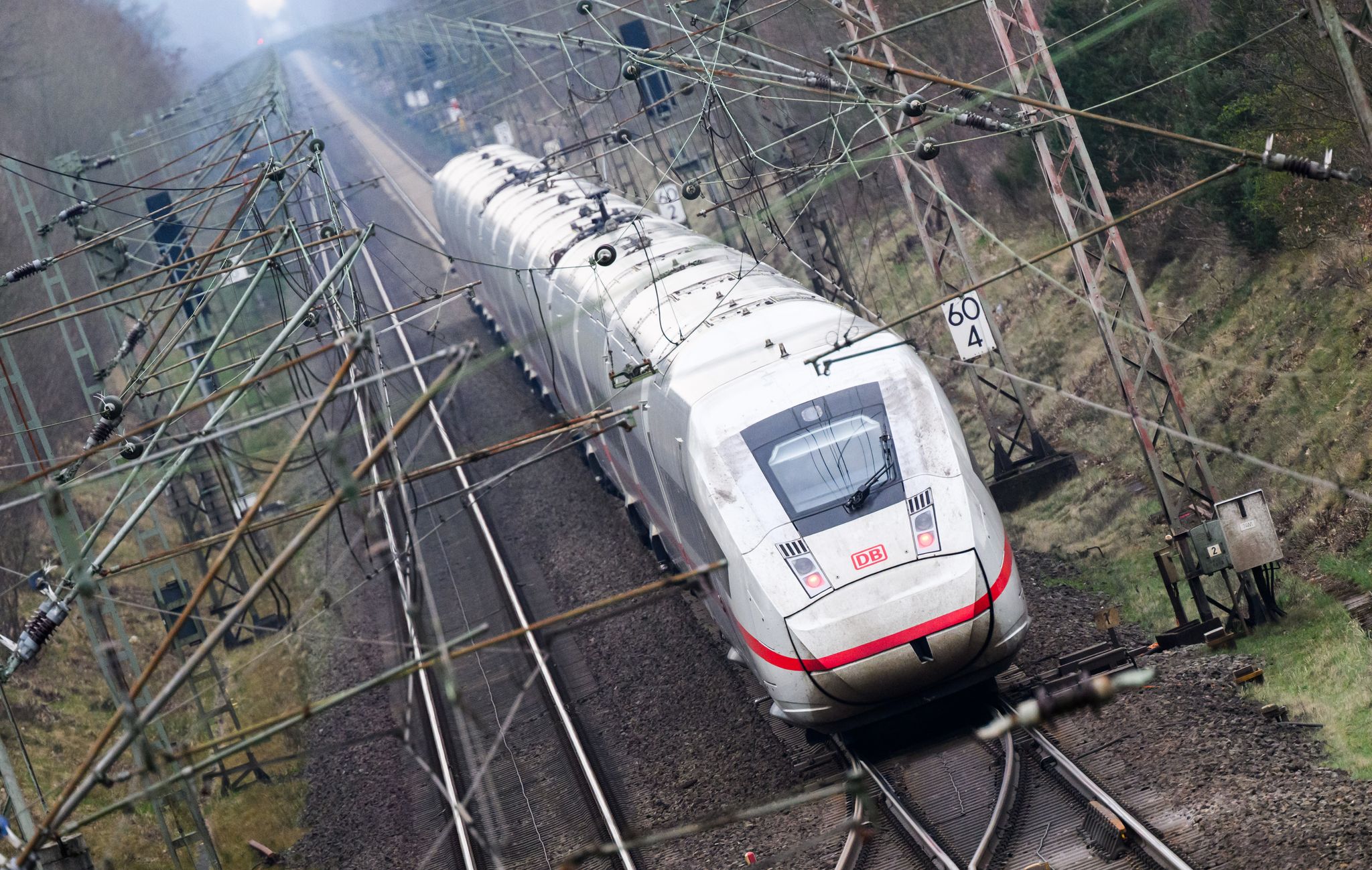 Gleisarbeiter von ICE in Hamburg erfasst und schwer verletzt