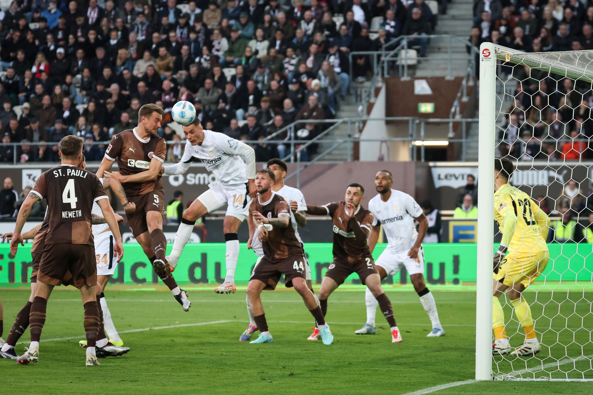 FC St. Pauli holt Remis gegen Bayer Leverkusen