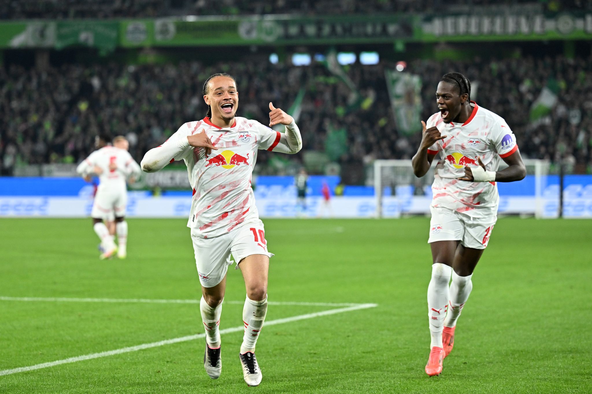 RB Leipzig siegt gegen Wolfsburg und klettert auf Champions-League-Platz