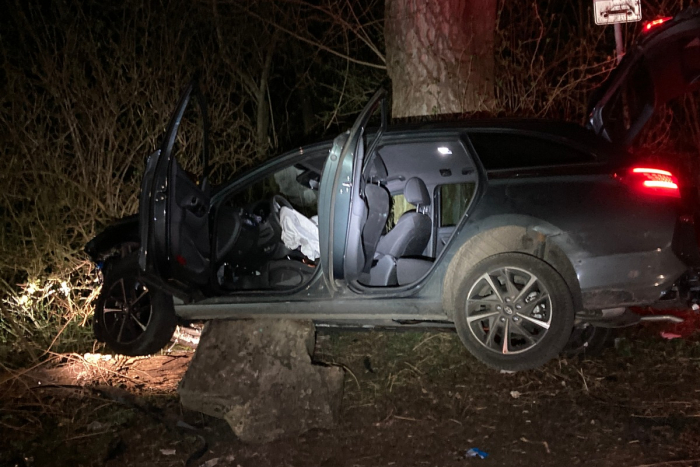 Hyundai i30 zerstört am Hegelsberg: Polizei sucht Zeugen