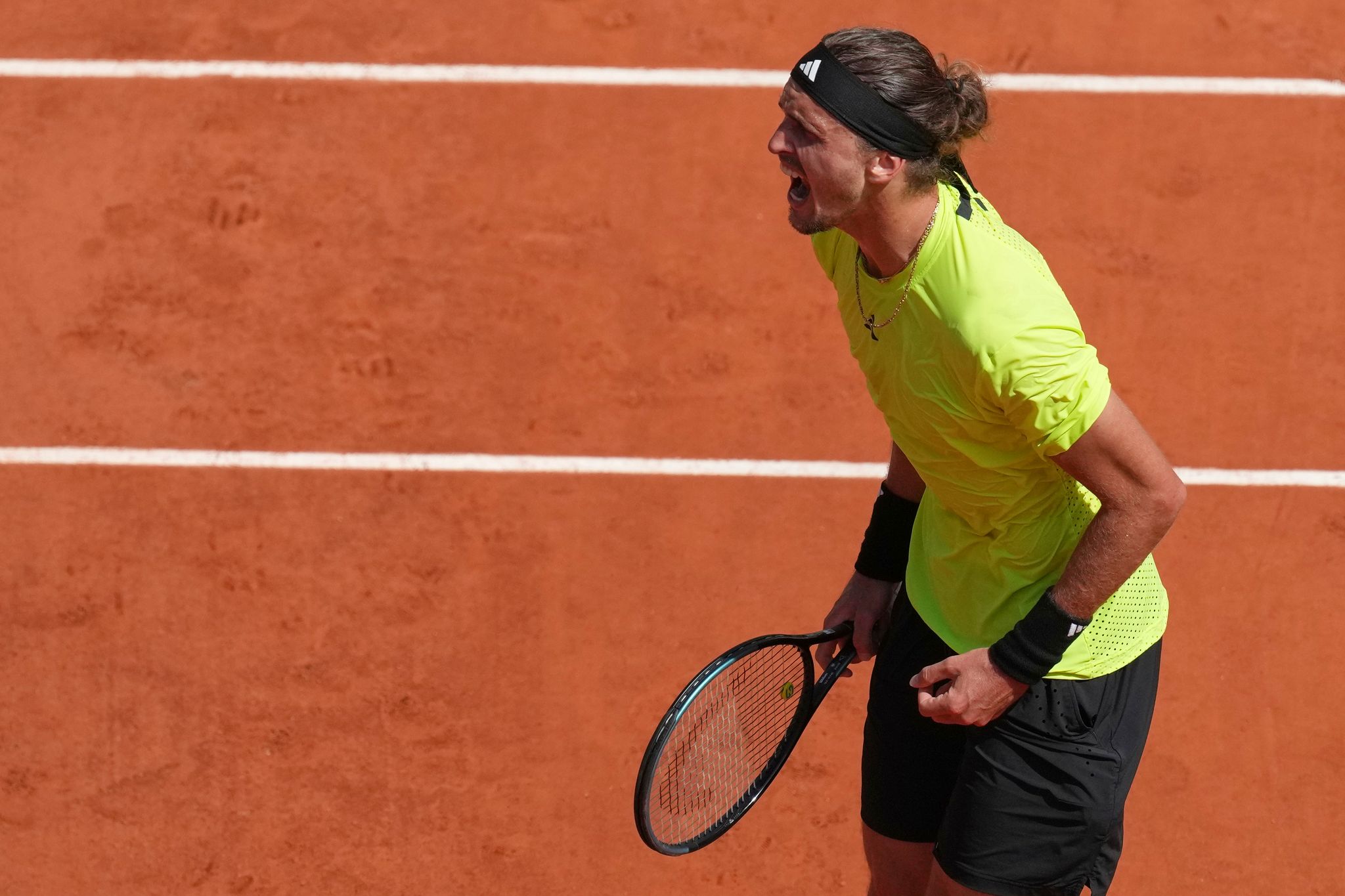 Alexander Zverev erreicht Achtelfinale bei den French Open
