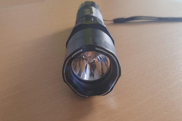Nordenham: Elektroschocker am Flughafen Bremen gefunden