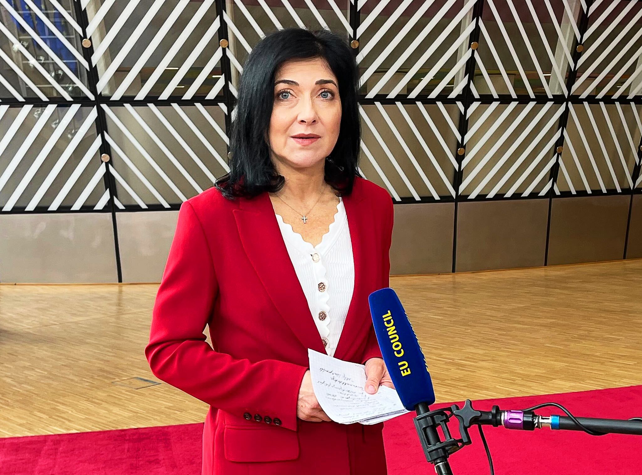 Deutschland gibt Widerstand gegen Atomenergie auf