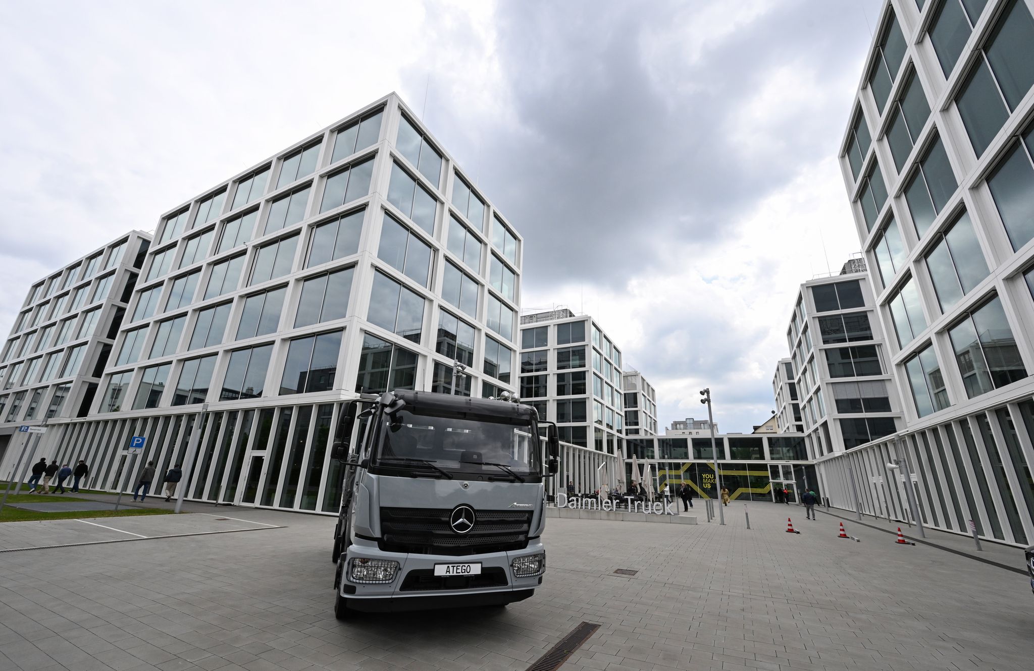 Daimler Truck einigt sich mit Betriebsrat auf Sparmaßnahmen