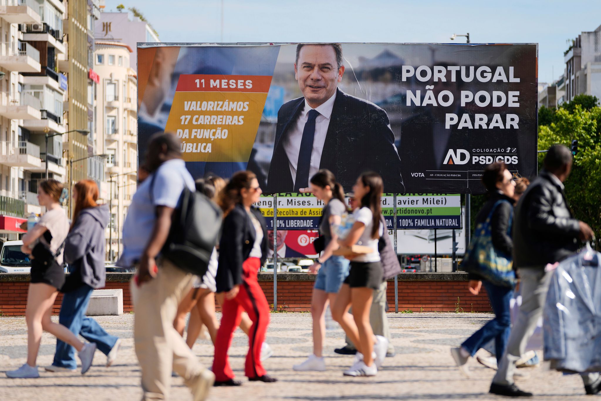 Parlamentswahl in Portugal begonnen