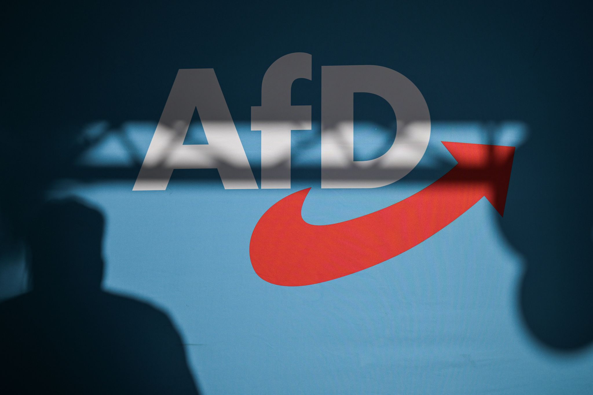 Klingbeil: AfD politisch «kleinkriegen» – Orban stützt AfD