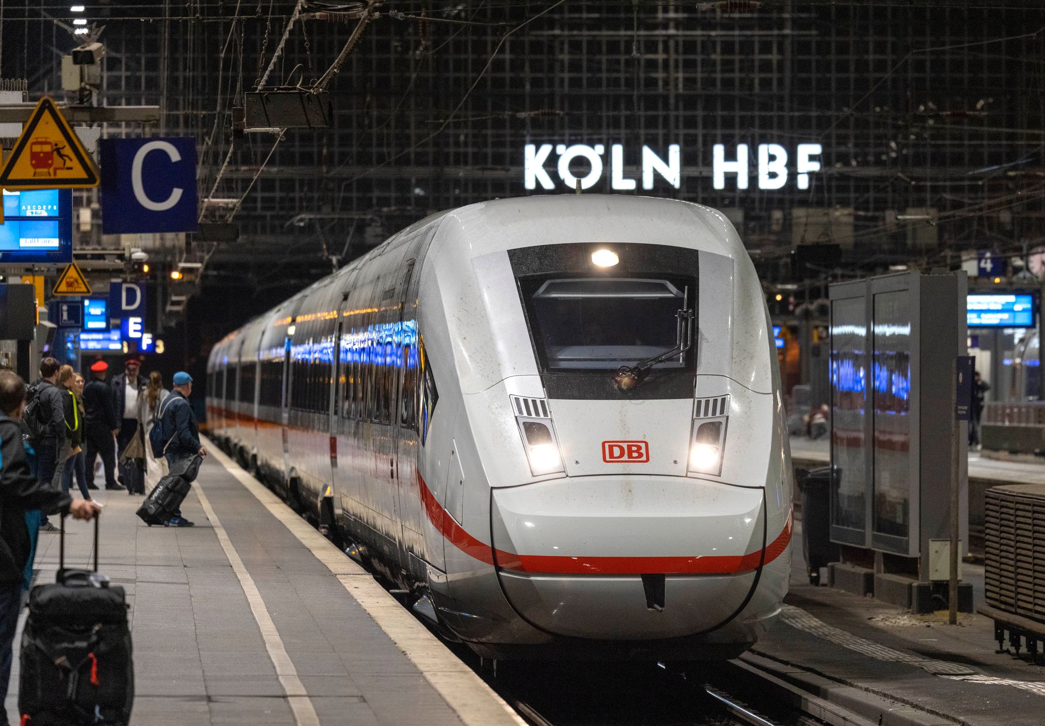 Mehr Verspätungen: Baustellen bremsen Bahn im April aus