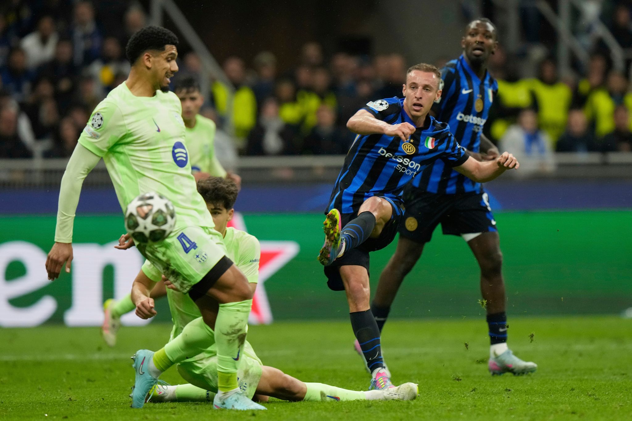 Inters Triple-Traum platzt gegen Barcelona in dramatischem Champions-League-Finale