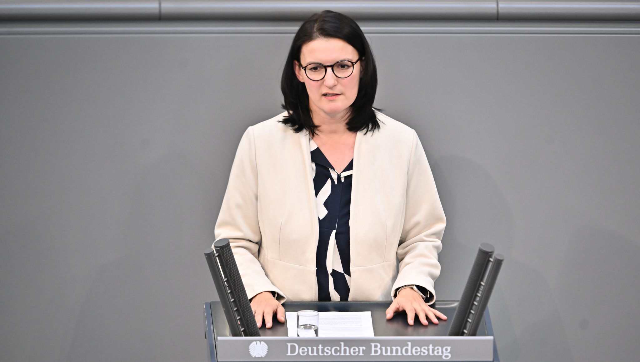Verstärkte Grenzkontrollen laufen an – Kritik von Nachbarn