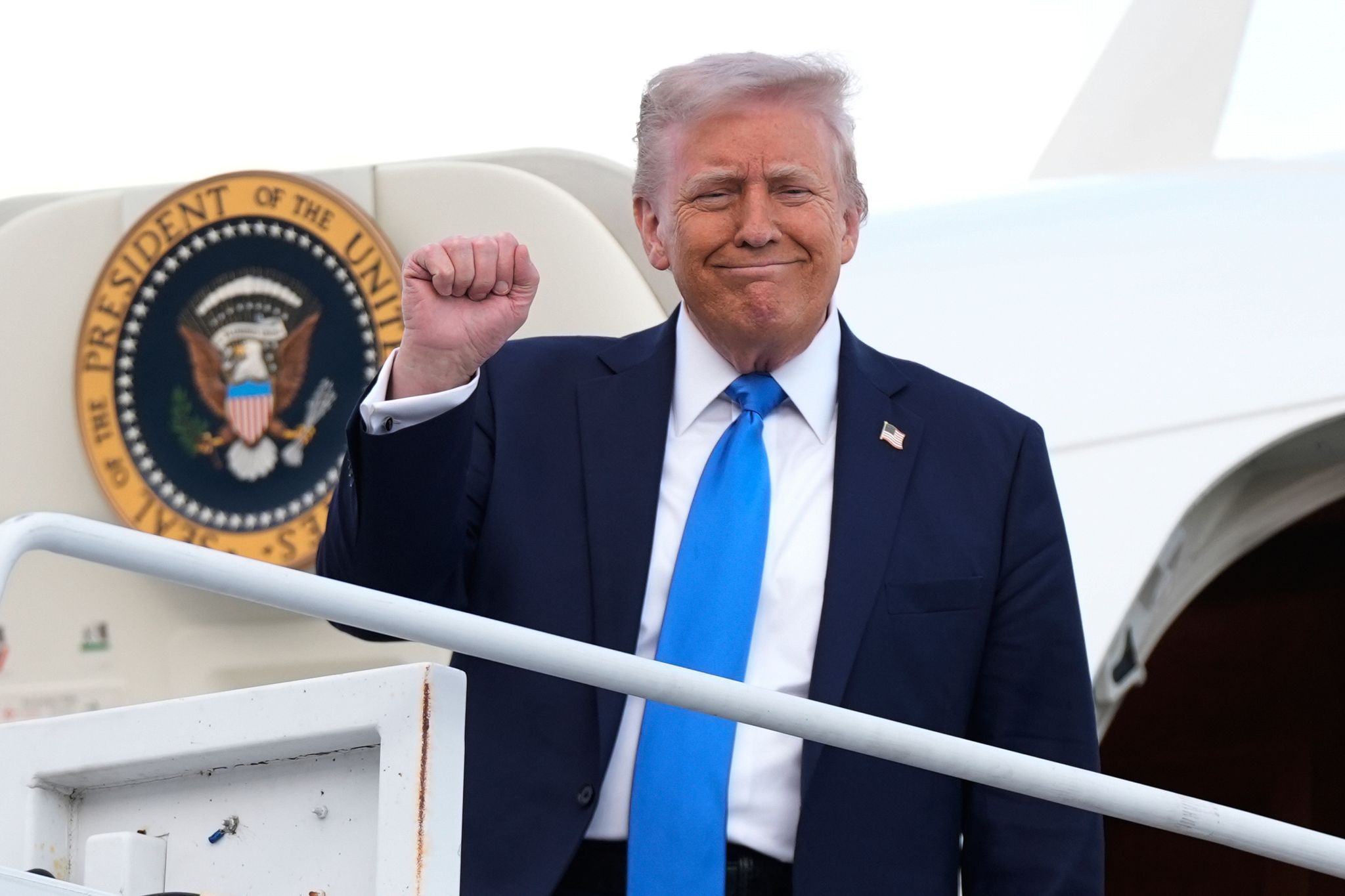 Trump plant massive Kürzungen im Haushalt für 2026