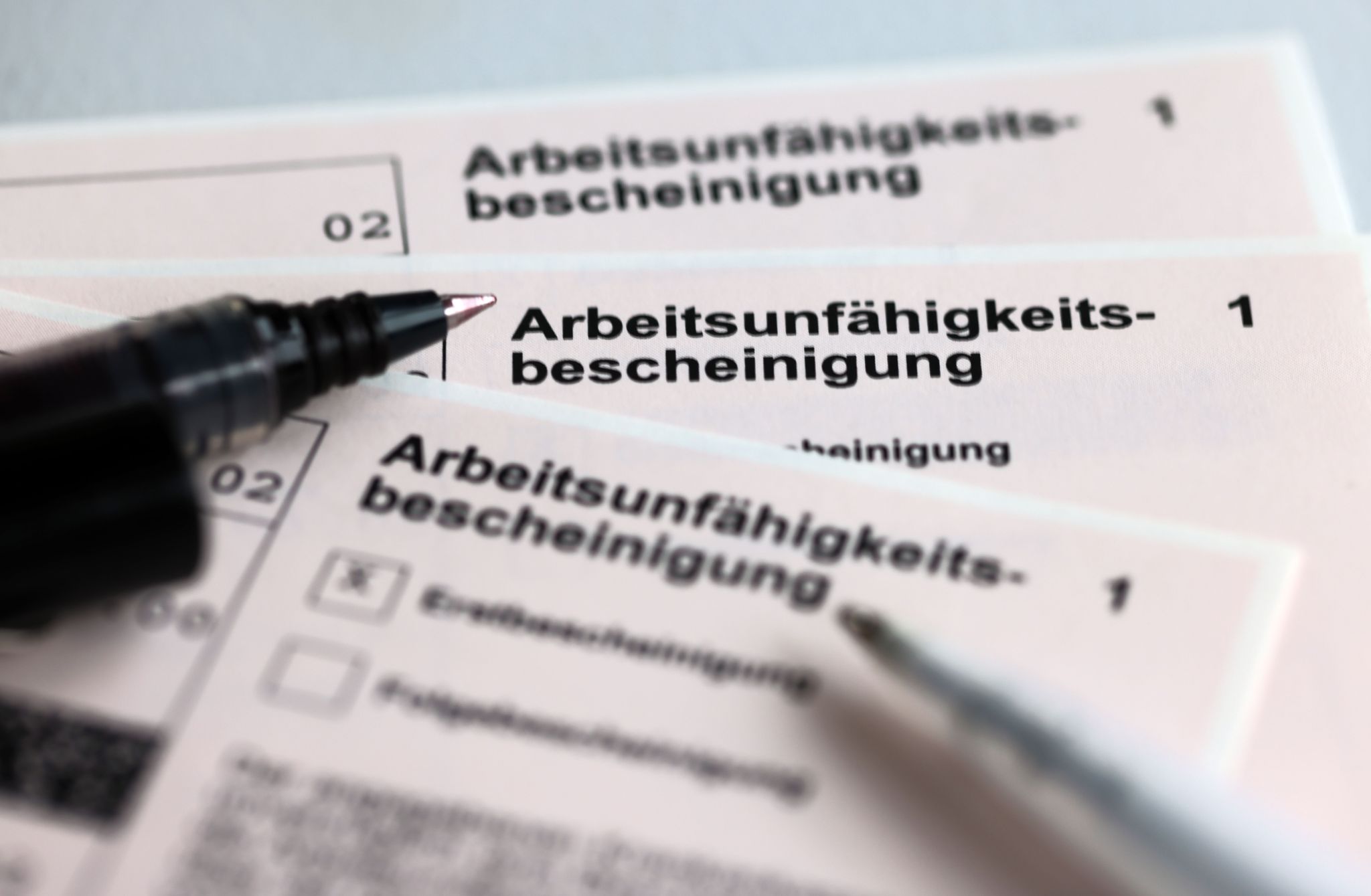 Erkältungswelle hält Fehlzeiten hoch