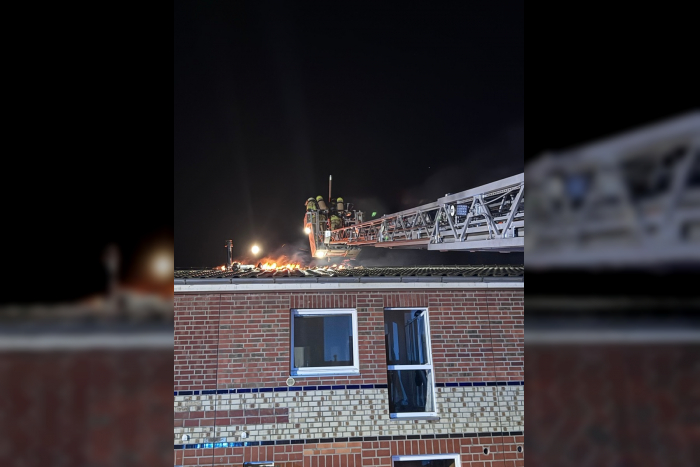 Elmshorn: Dachstuhlbrand in Bad Bramstedt