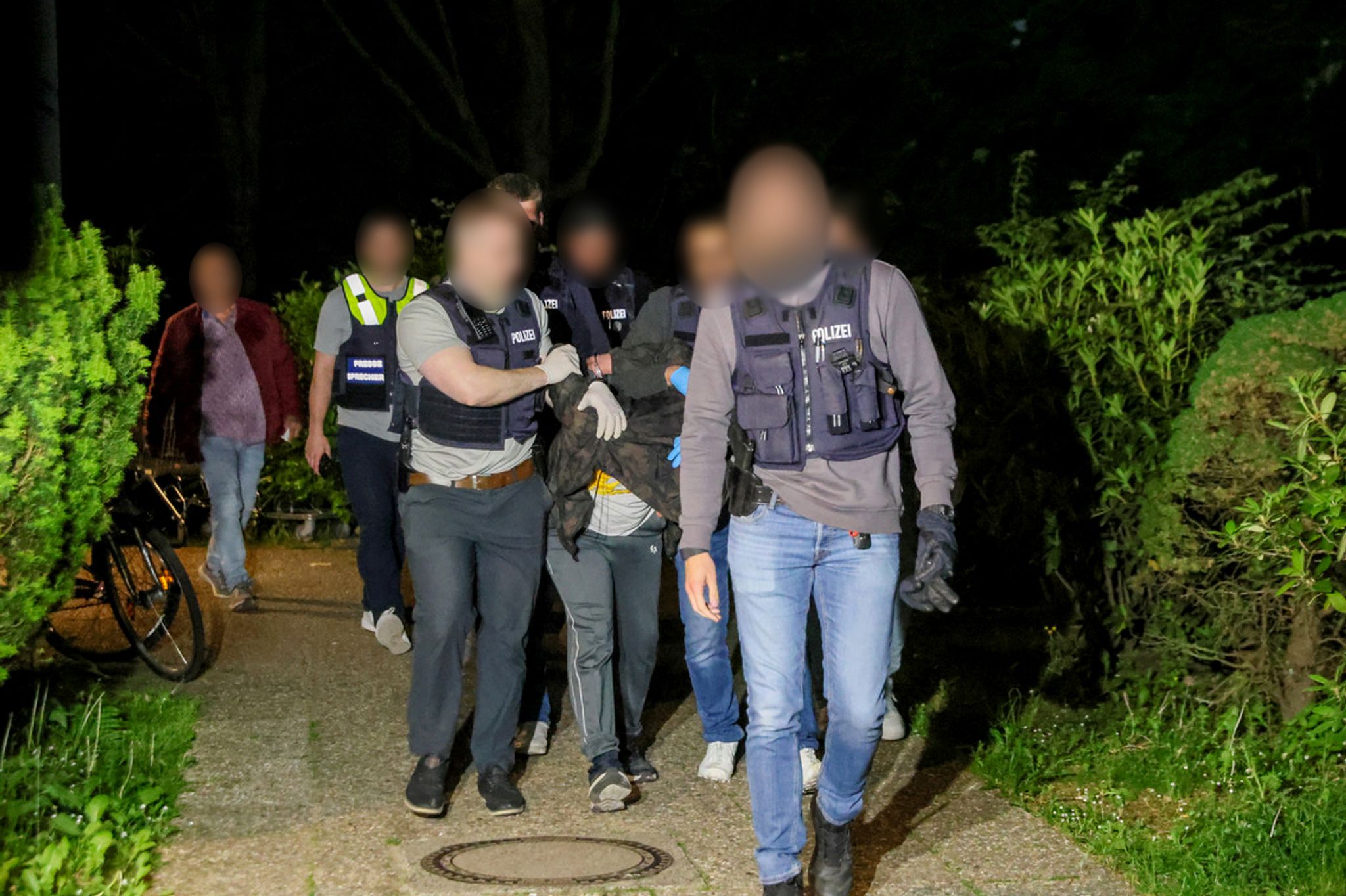 Nach Messerangriff: Karlsruhe ermittelt wegen Anschlags