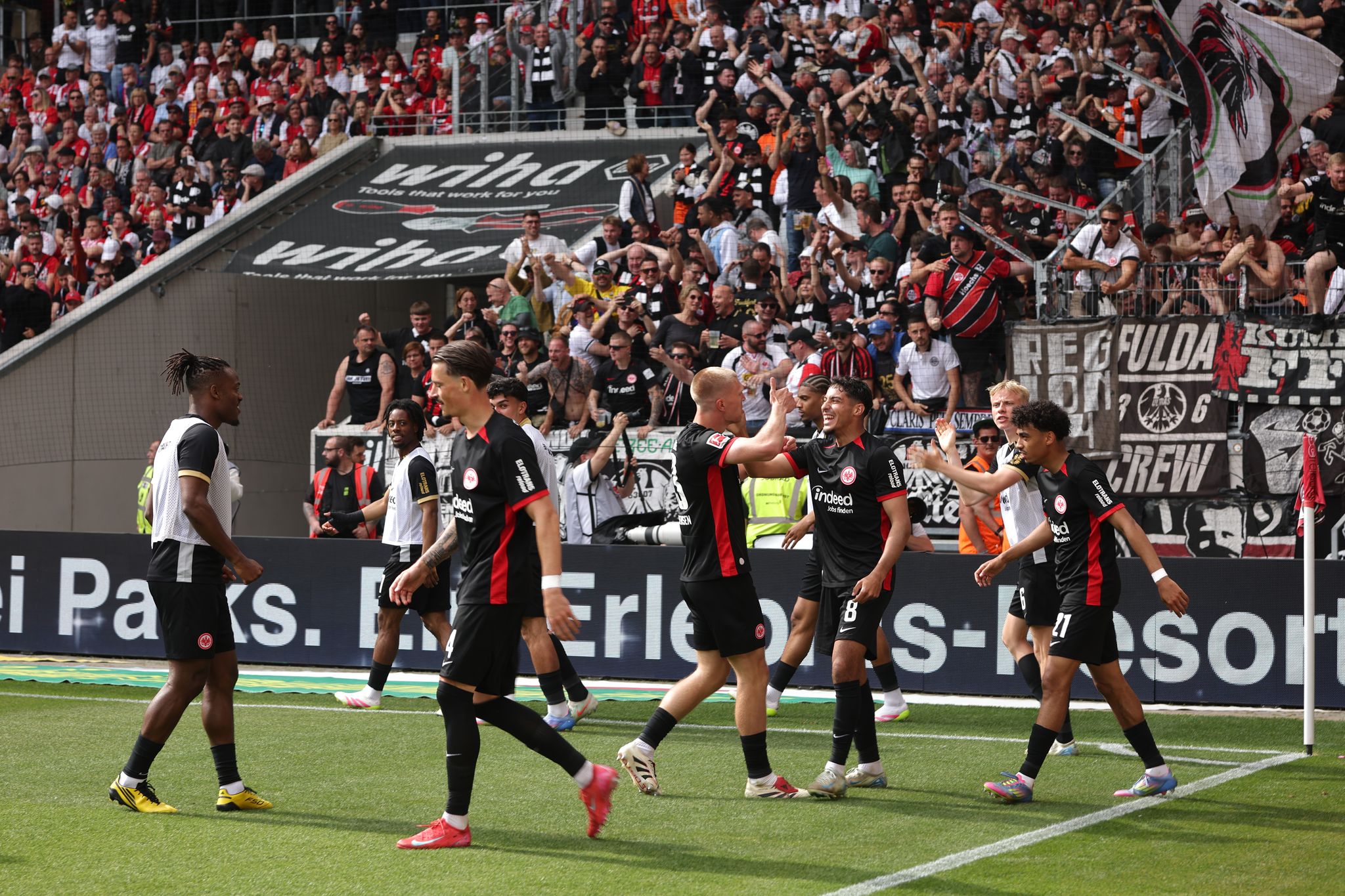 Frankfurt erreicht Champions League – Freiburg Fünfter