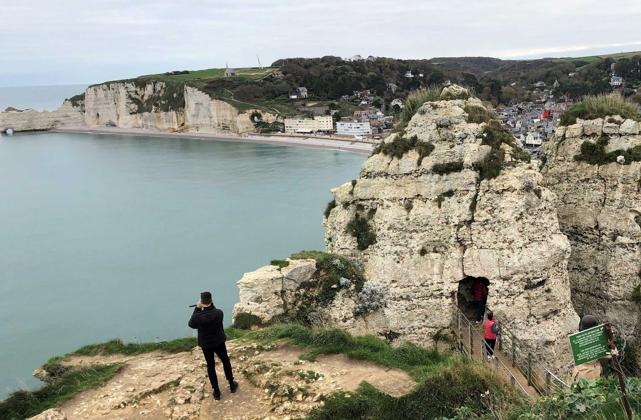 Touristen dürfen Felsen von Étretat nicht mehr betreten