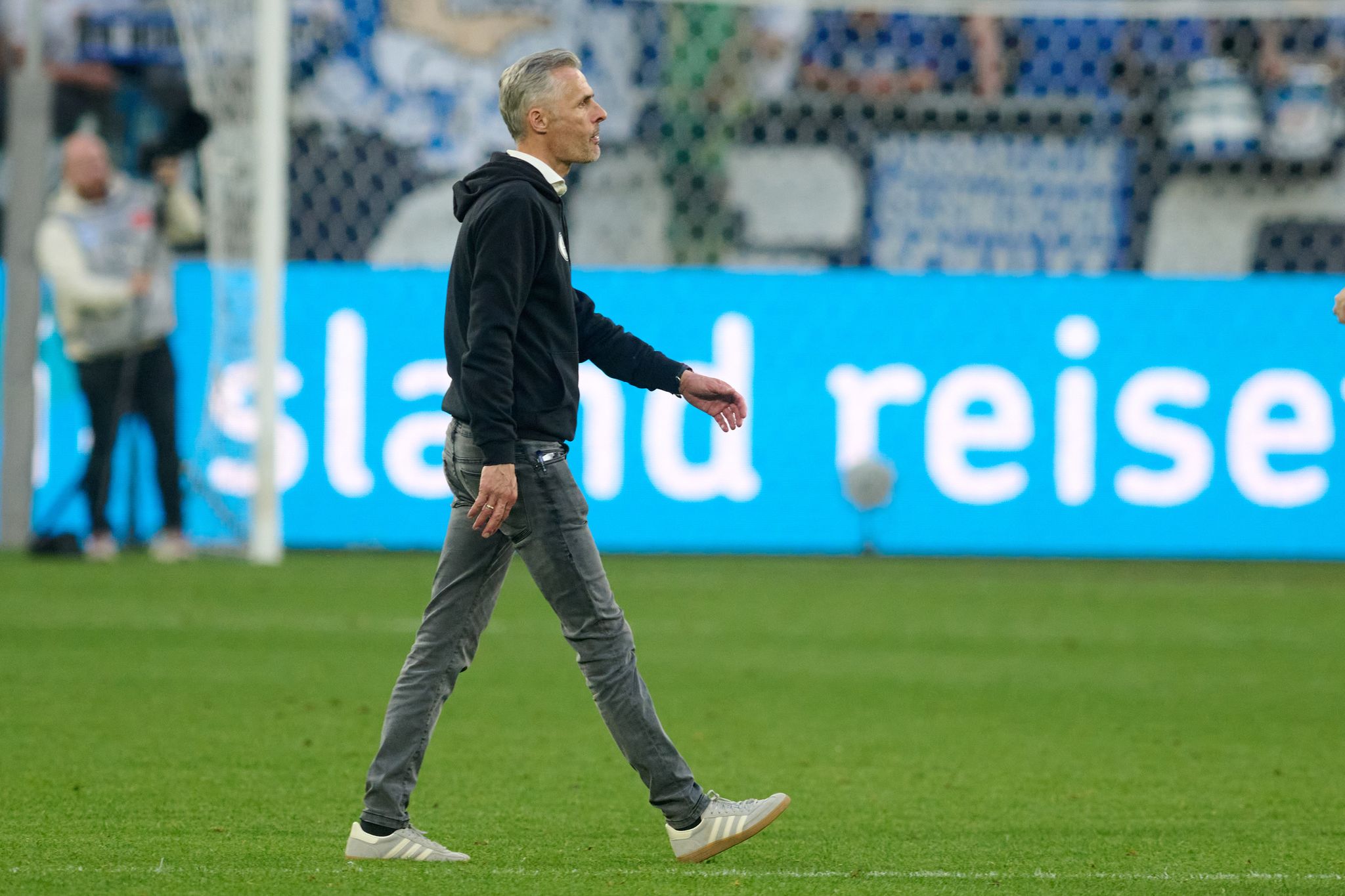 FC Schalke 04 trennt sich von Chefcoach Kees van Wonderen