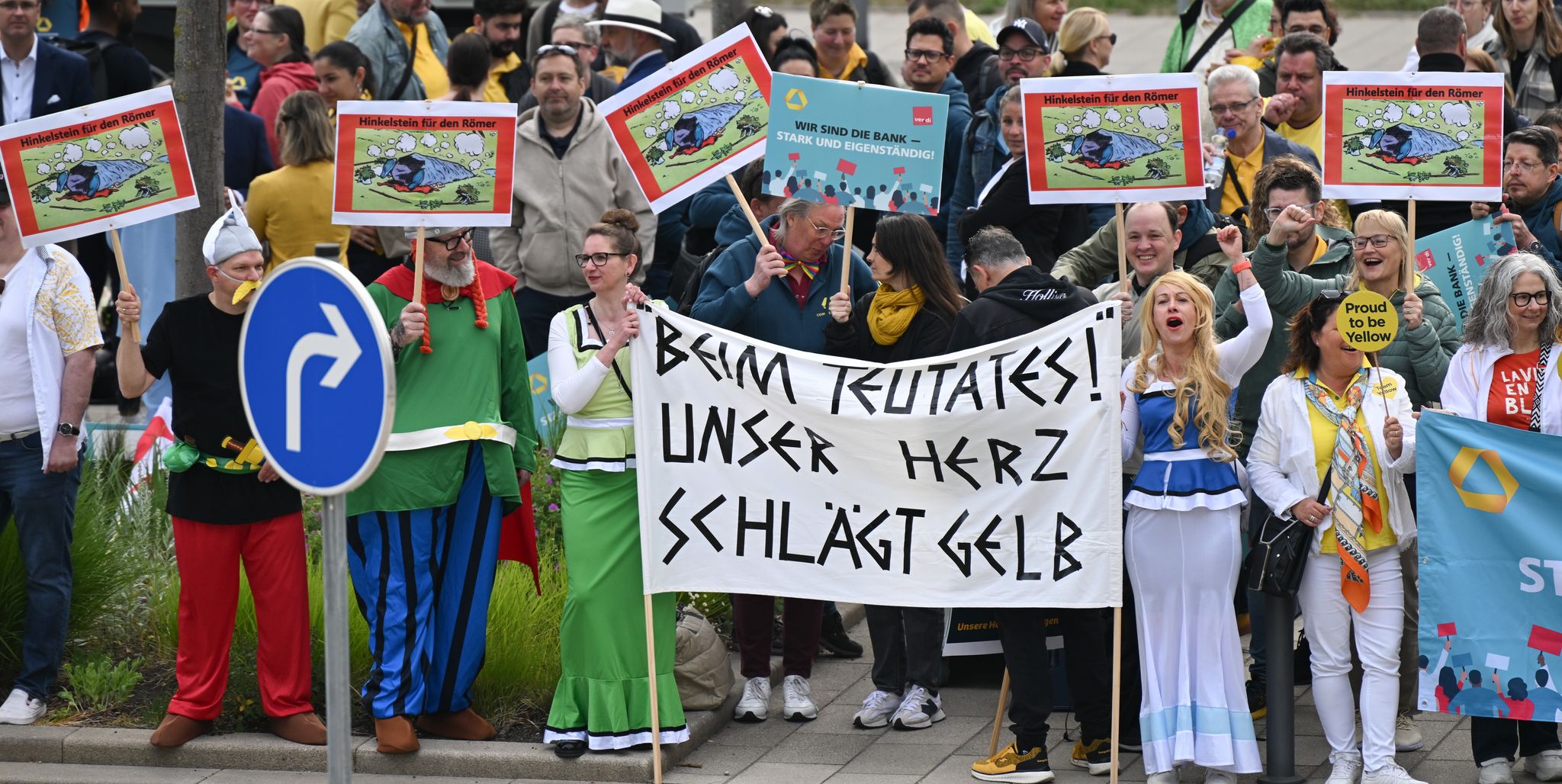 Commerzbank vereint gegen Übernahme-Pläne