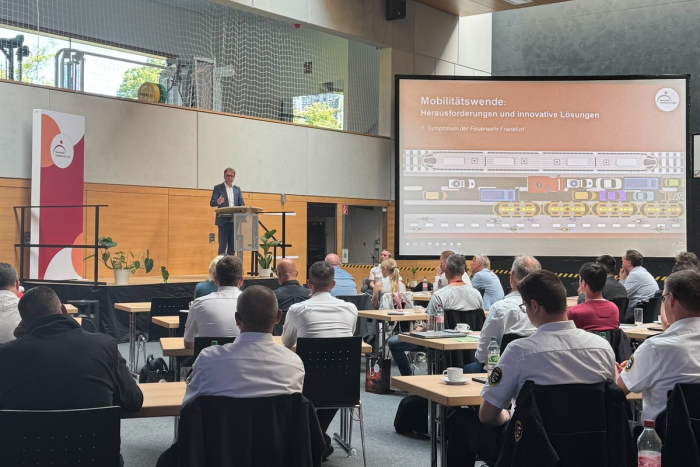 München: Feuerwehr Frankfurt veranstaltet erstes Symposium zur Mobilitätswende