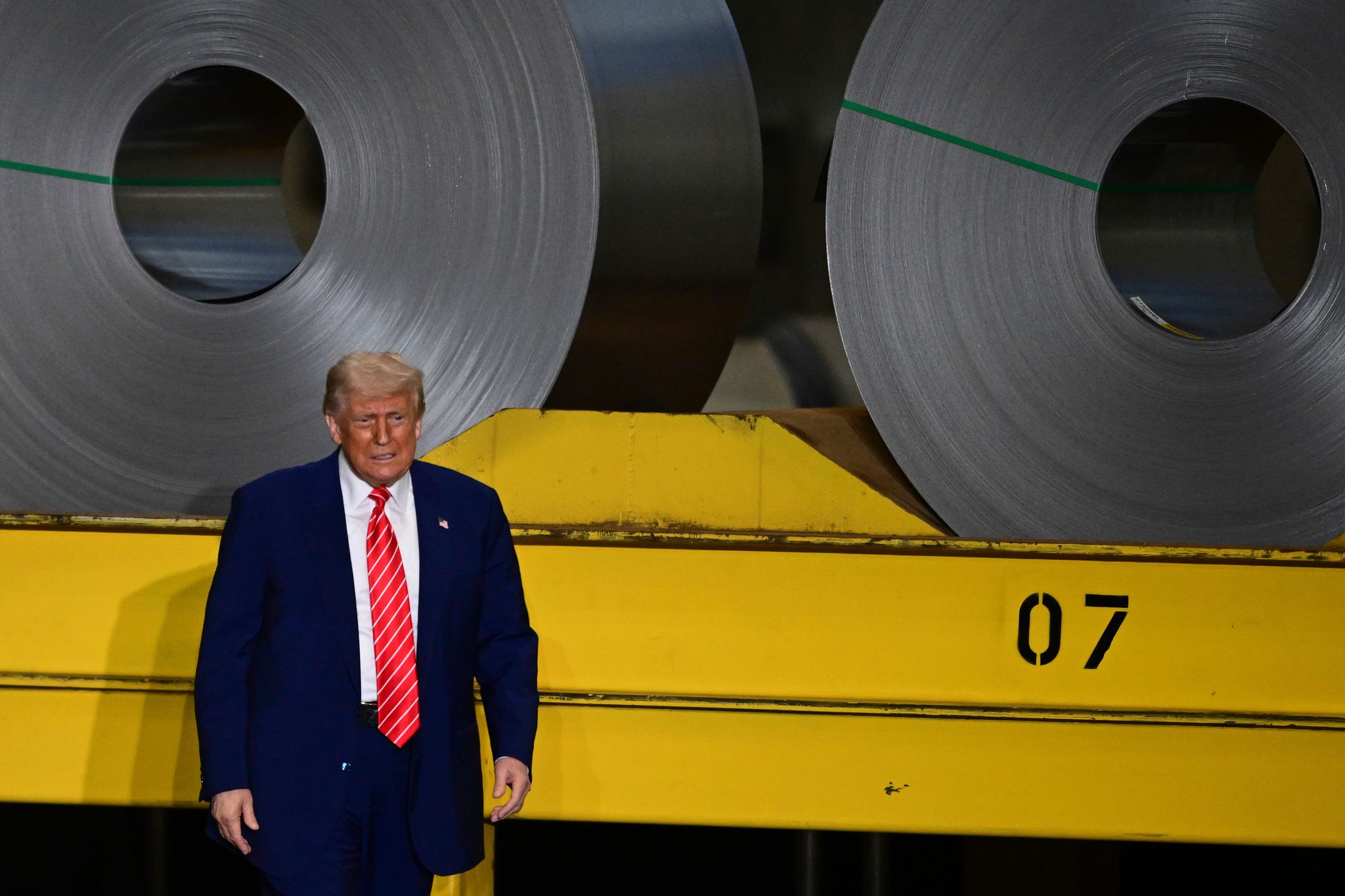 Trump verdoppelt Zölle auf Stahl und Aluminium