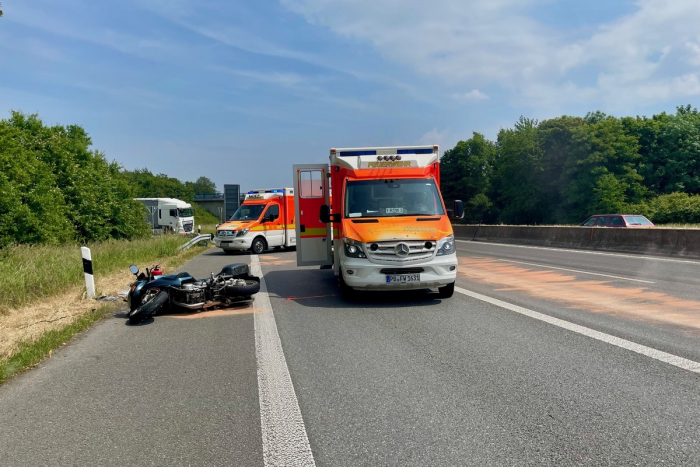Salzkotten: Verkehrsunfall auf Bundesstraße 1