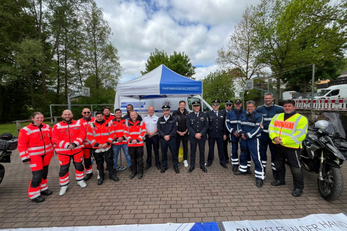 Brombachtal: Motorradfahrer der Polizei Südhessen und Niedersachsen gemeinsam bei Biker Safety Tour
