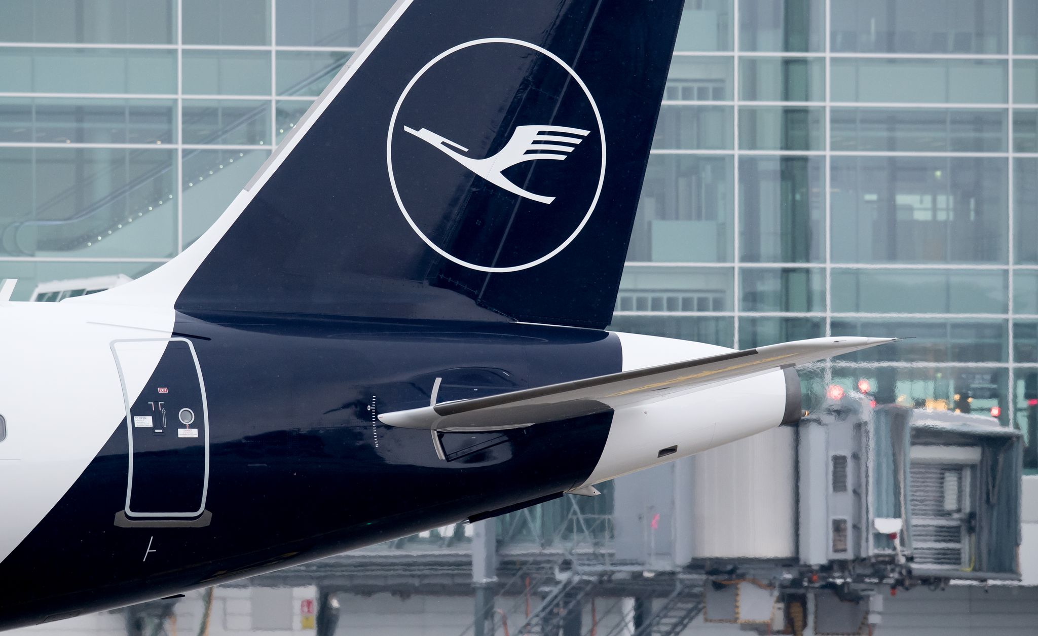 Ohnmacht im Cockpit: Lufthansa-Jet fliegt auf Autopilot