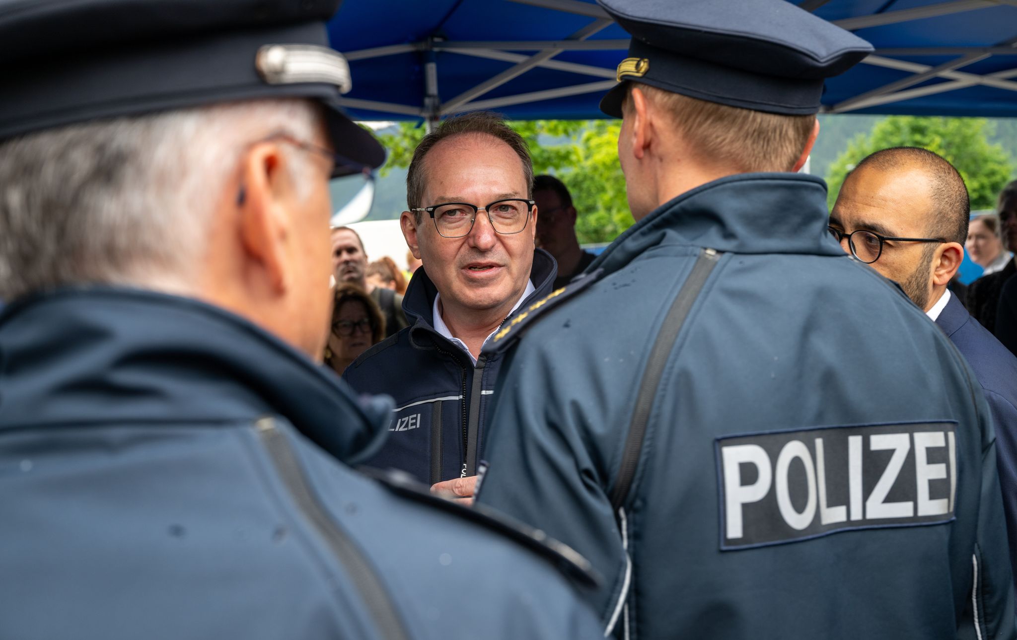 Neuer Bundesinnenminister Dobrindt stellt Programm vor
