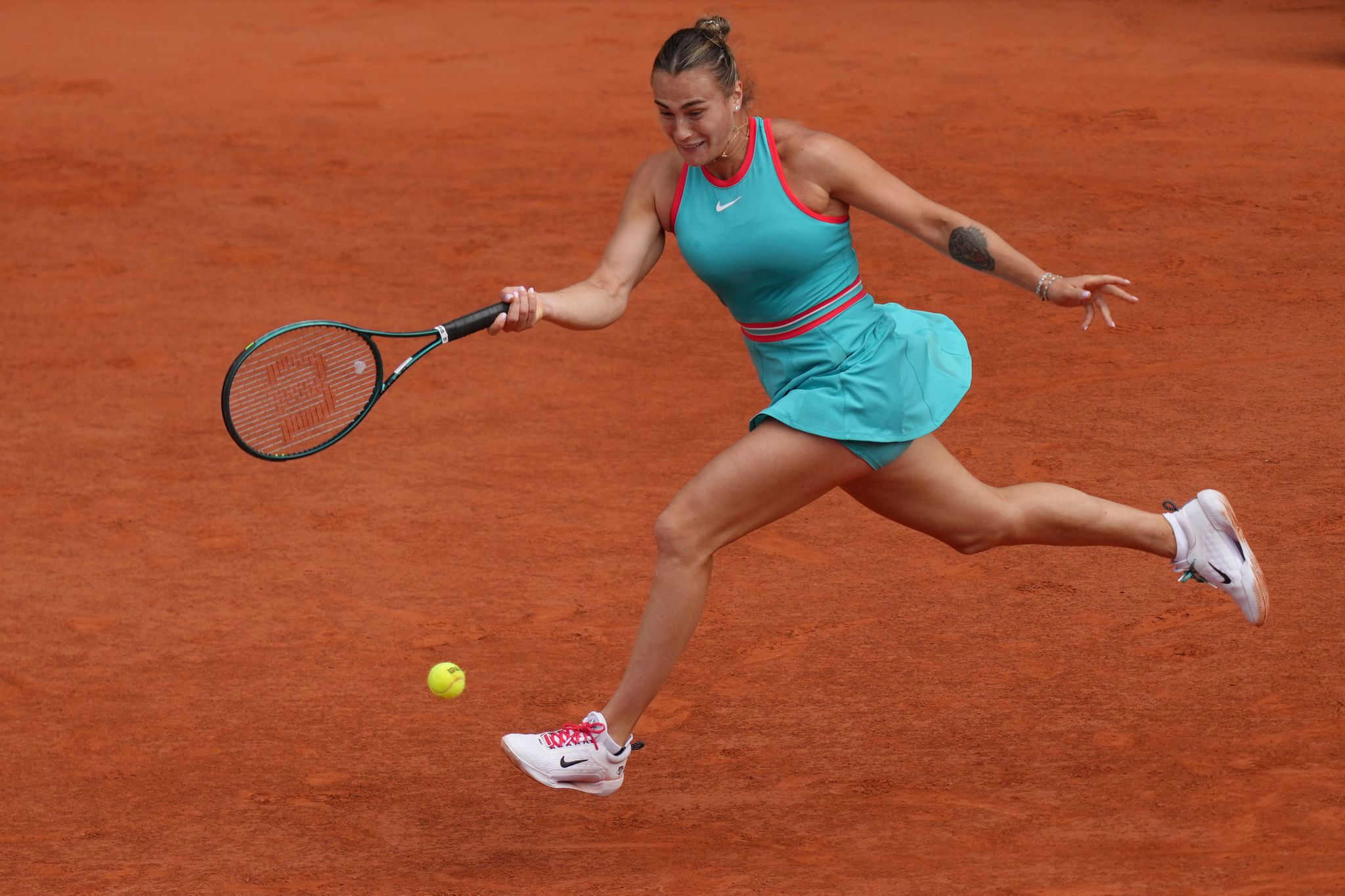 Halbfinal-Kracher in Paris: Sabalenka trifft auf Swiatek
