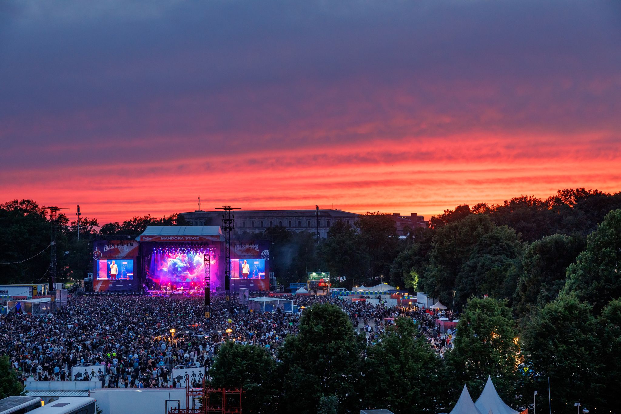 Wetter bleibt unbeständig – Festivals erwartet Regen