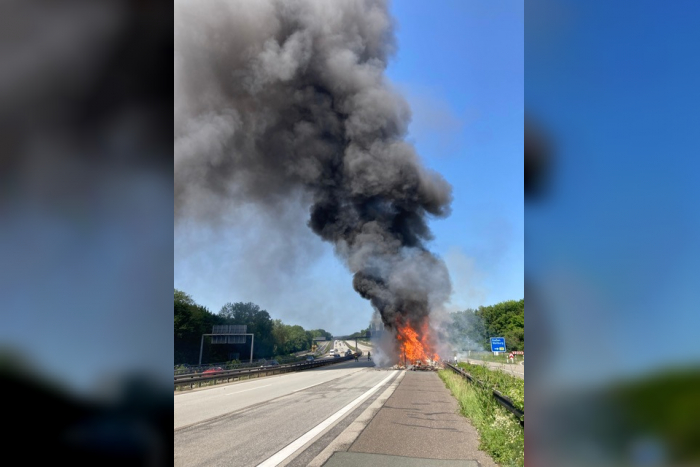 Frankfurt am Main: Brand Wohnmobil auf BAB 3 gemeldet