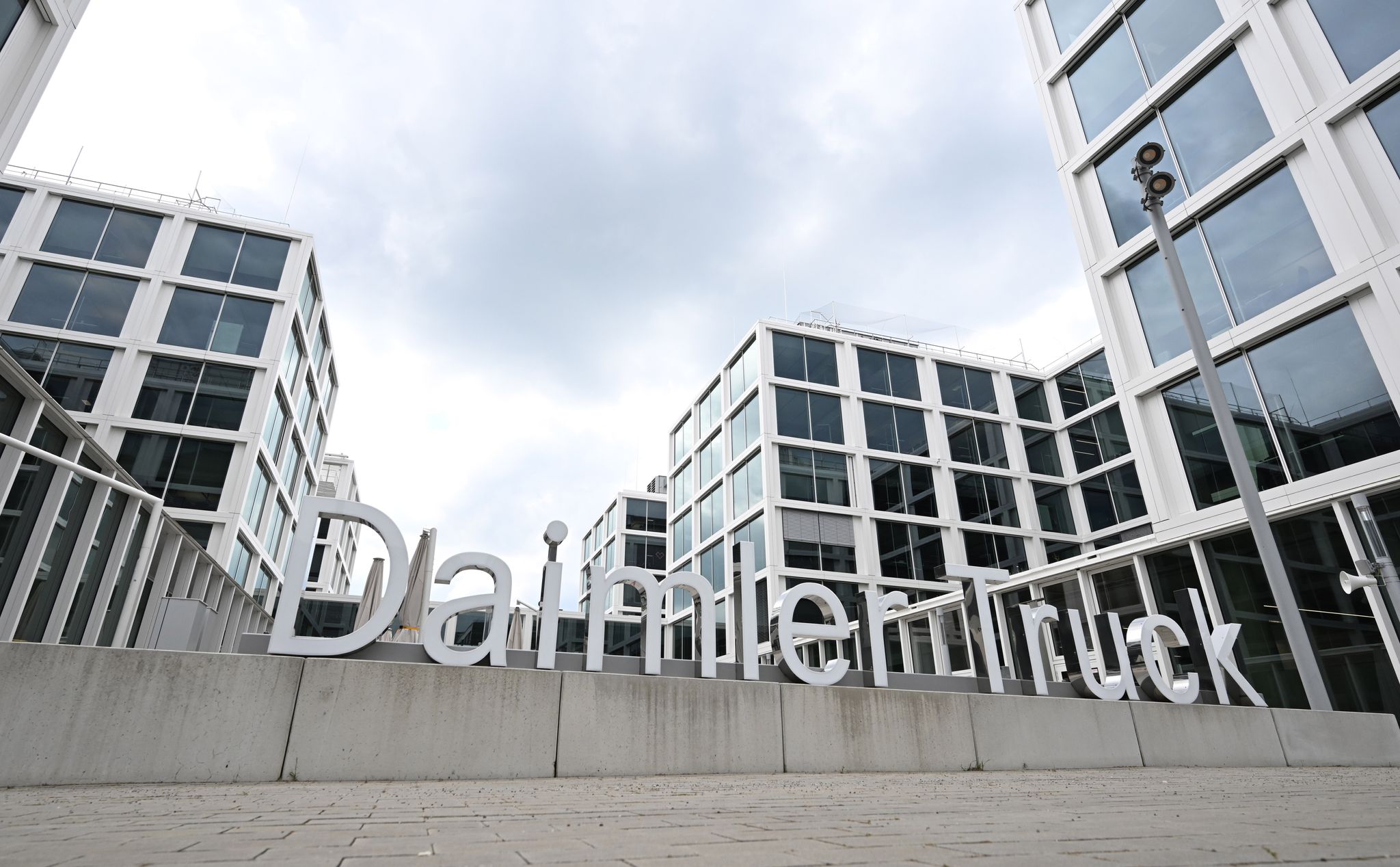 Daimler Truck landet auf Moskaus Sanktionsliste