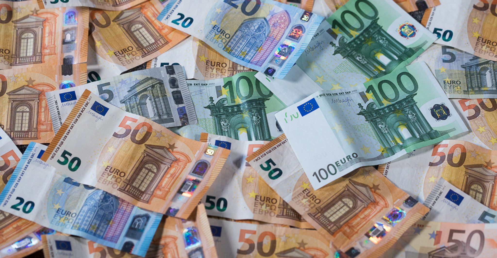 DZ Bank: Geldvermögen der Deutschen steigt 2025 auf Rekord