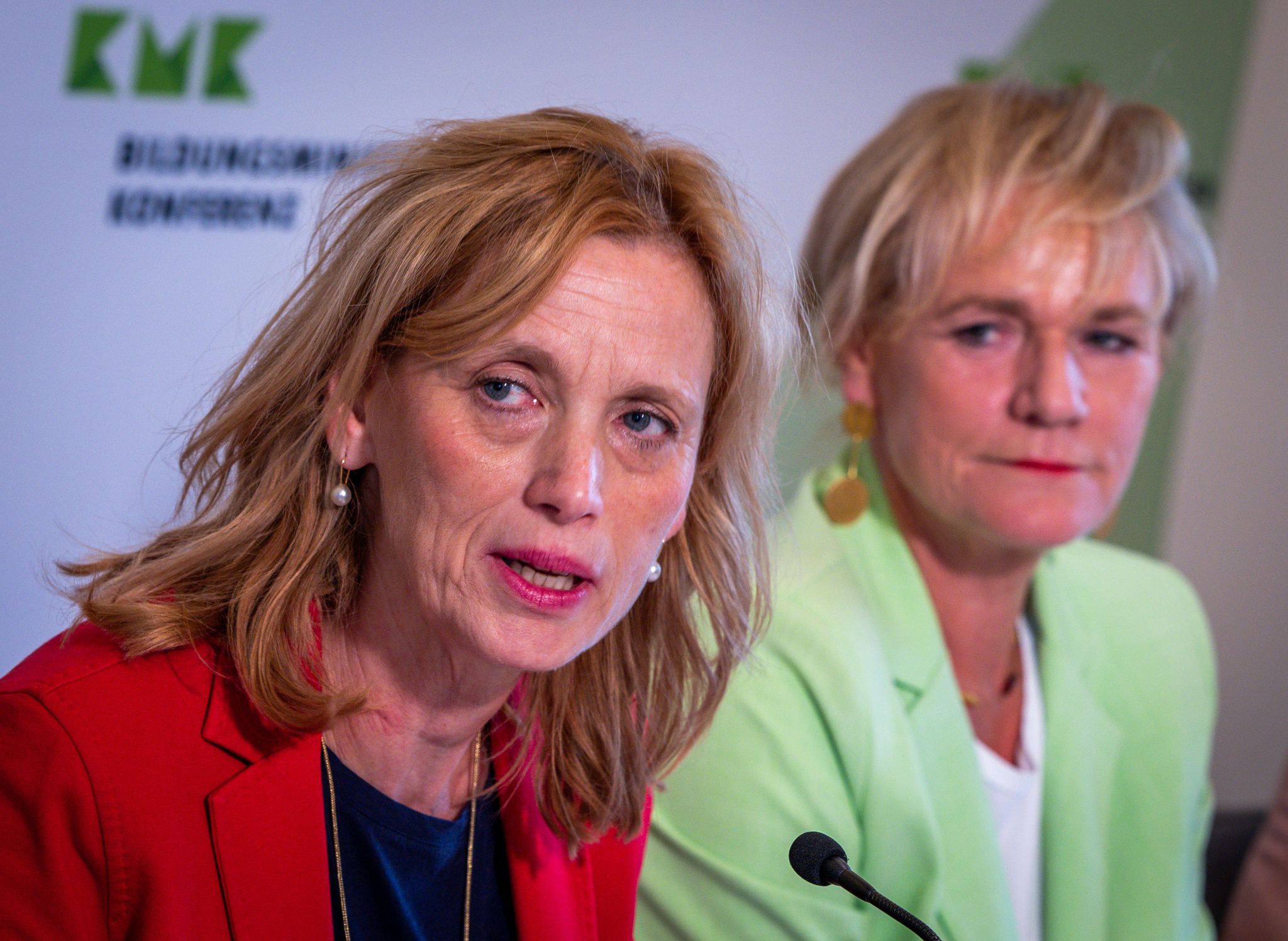 Ministerkonferenz: keine uniformen Handyverbote an Schulen