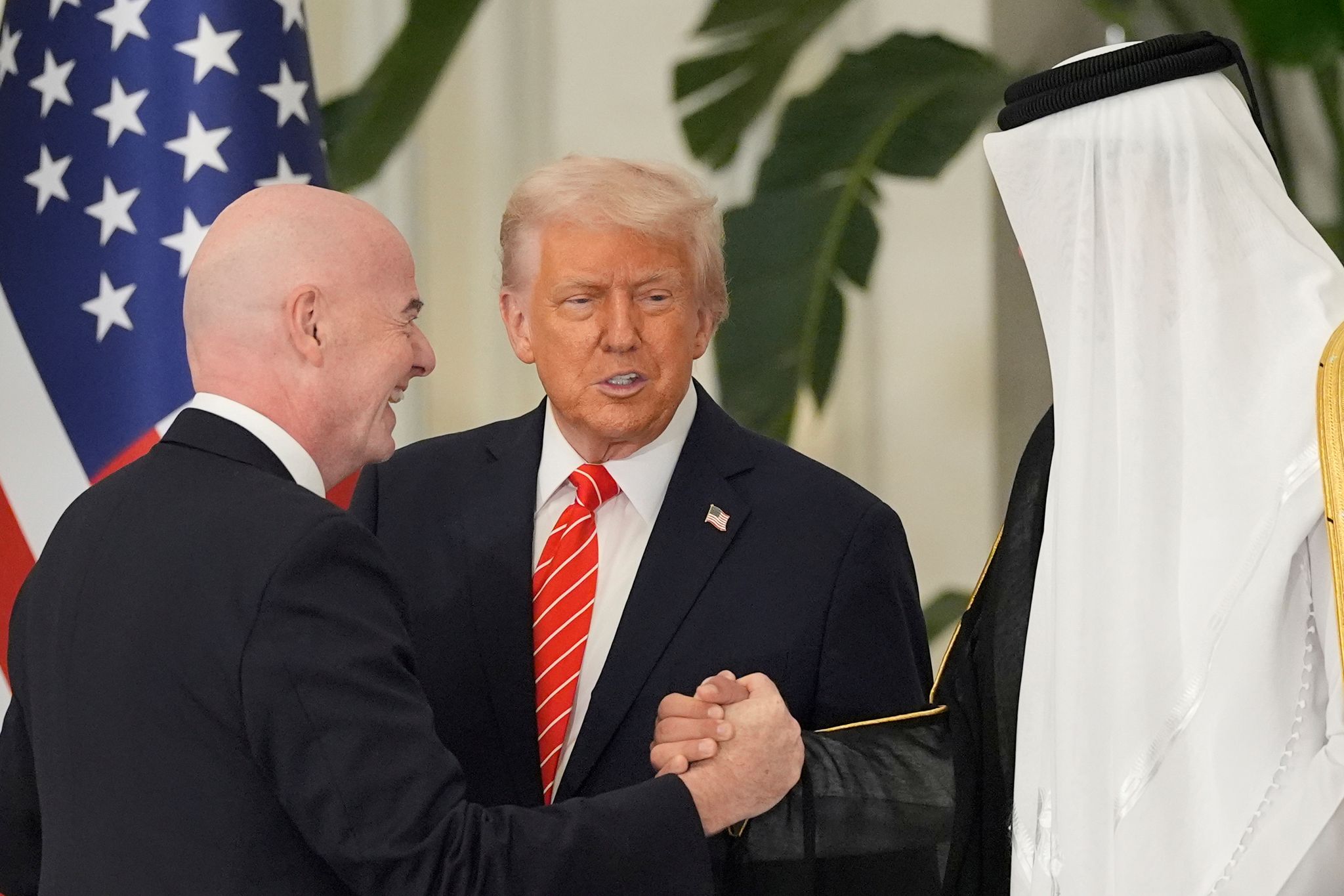 Trump als Tribünengast: FIFA-Boss unter Druck