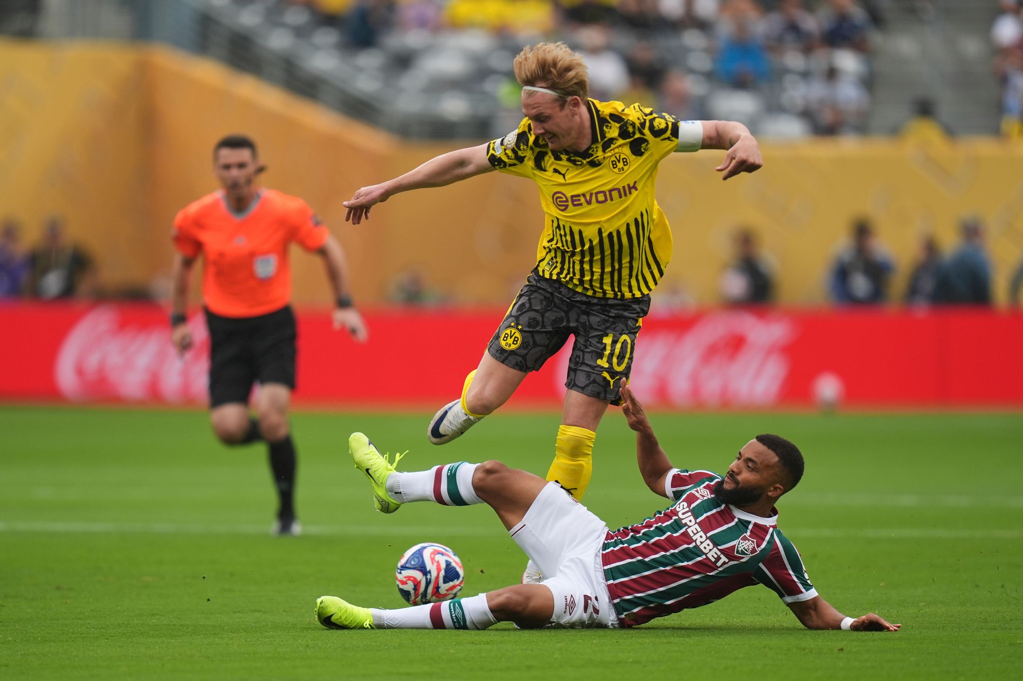 Club-WM: Borussia Dortmund startet mit glücklichem 0:0 gegen Fluminense Rio de Janeiro