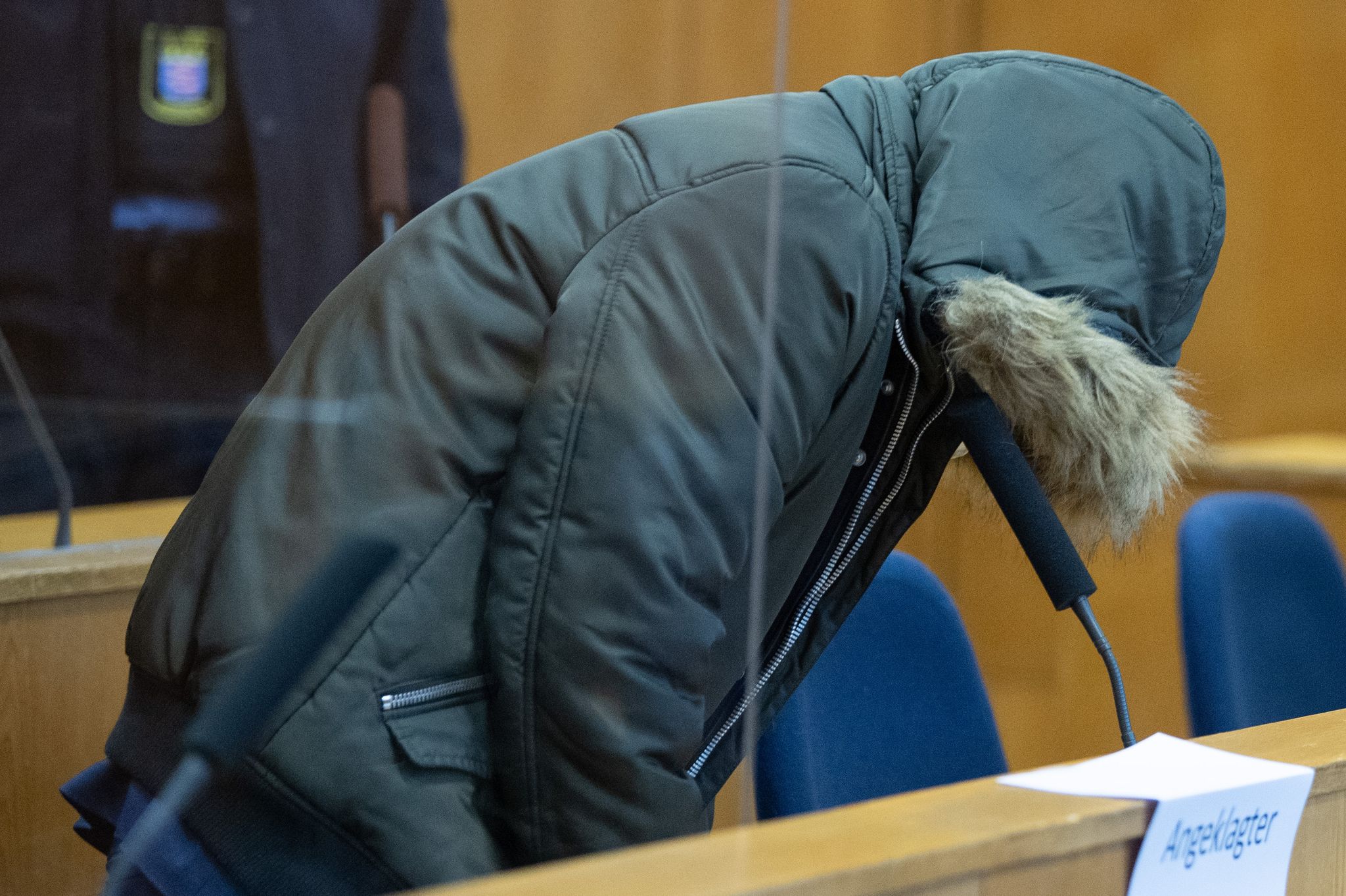Arzt in Frankfurt zu lebenslanger Haft verurteilt