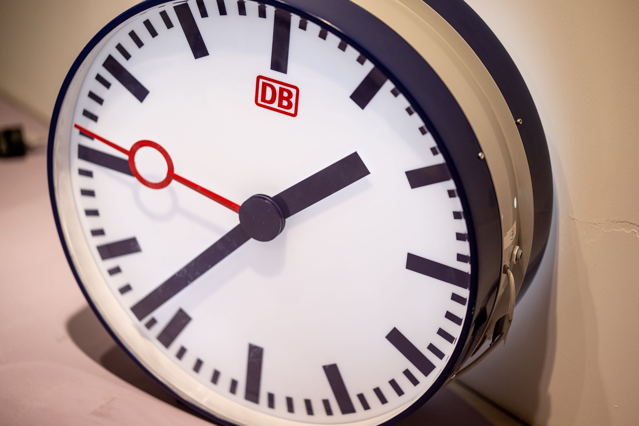 Bahn fährt Pünktlichkeitsziel im ersten Halbjahr hinterher