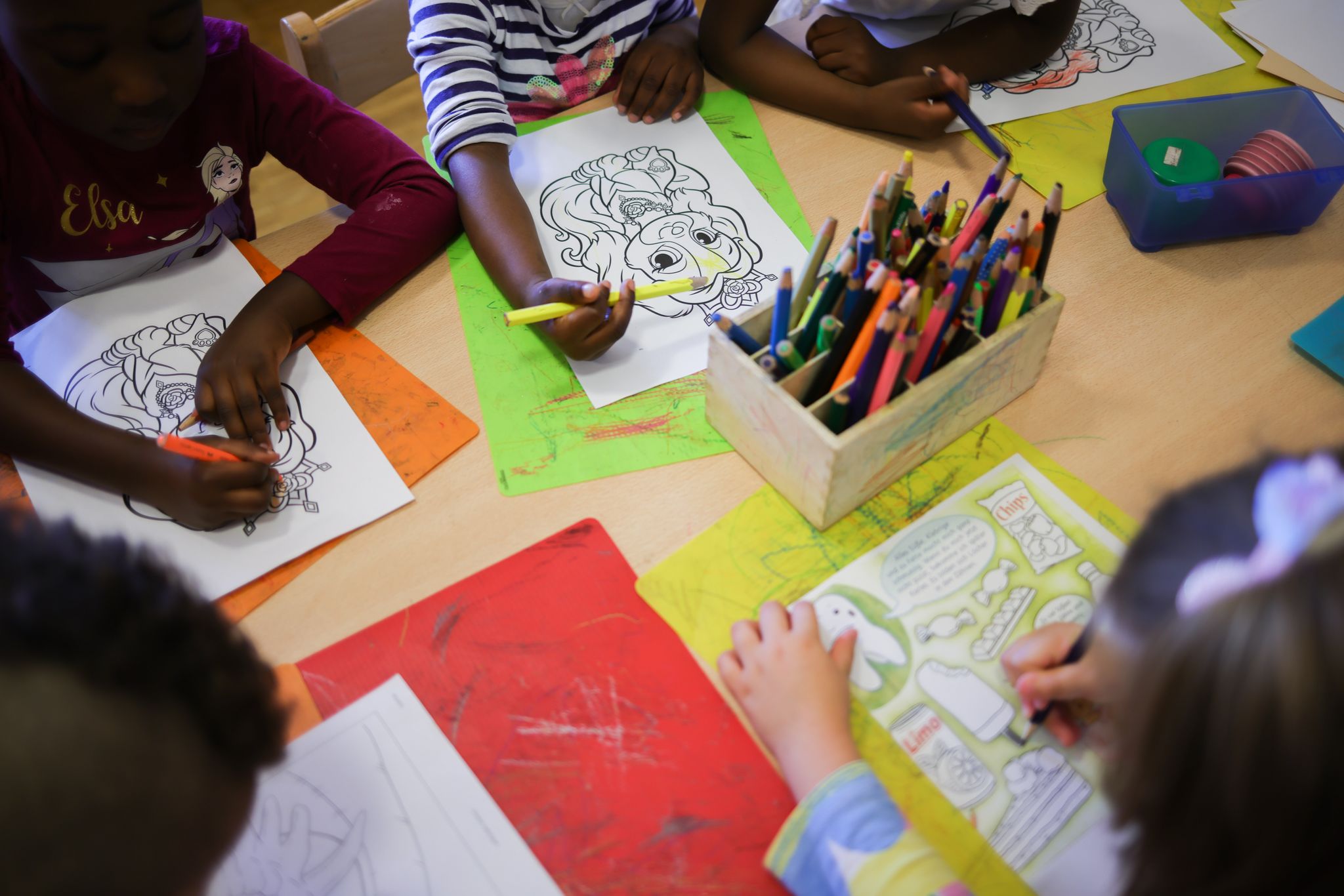 Mehr als jeder Dritte: Kindern fehlt Zeit für Kreatives