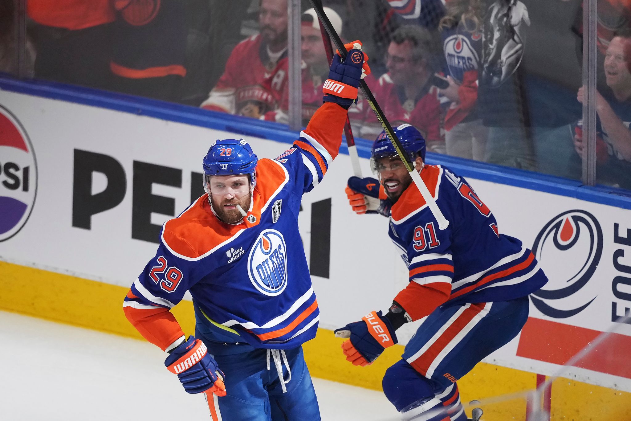 Leon Draisaitl schießt Oilers zum Auftaktsieg in Stanley-Cup-Finals