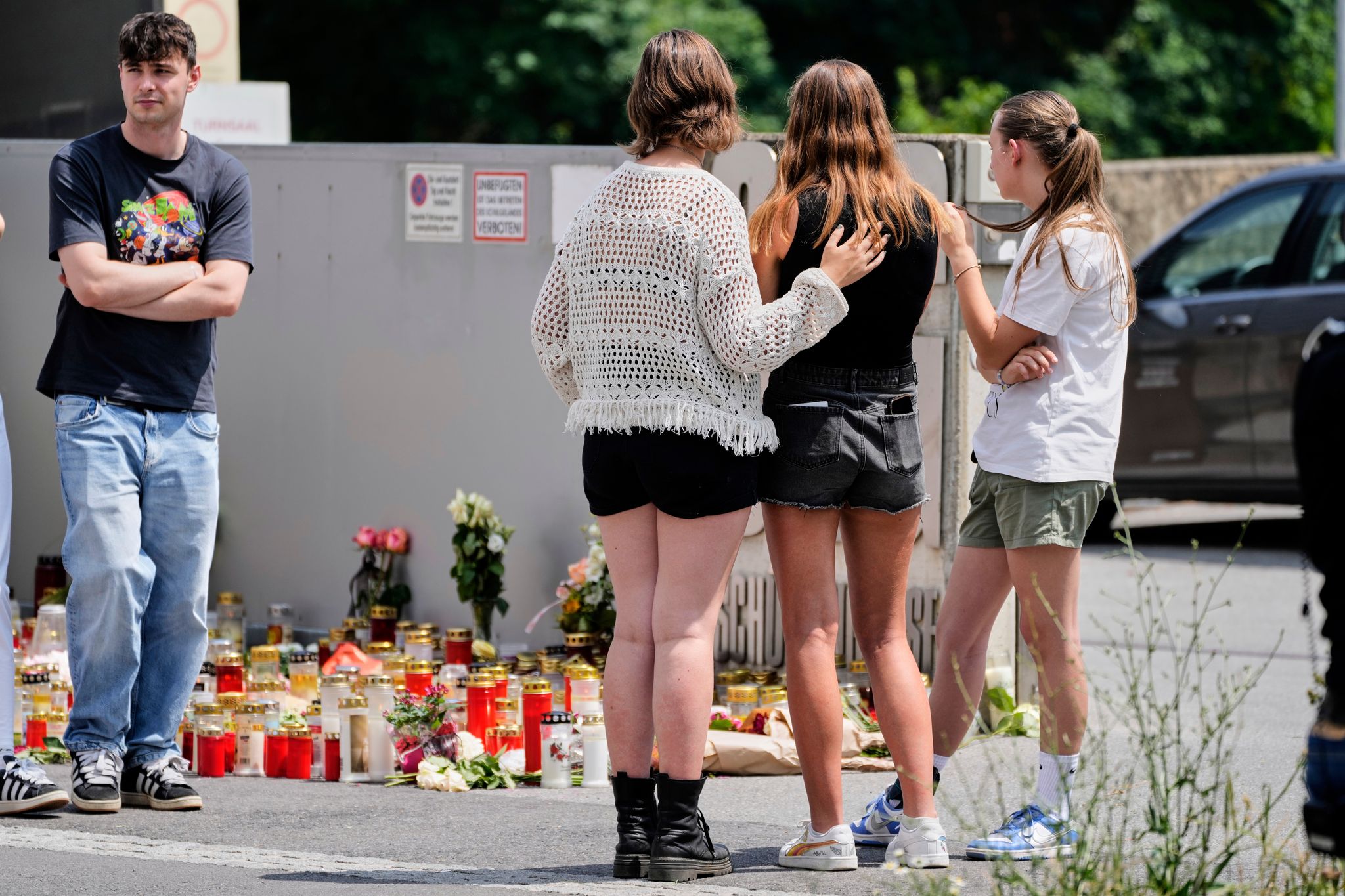 Amoklauf entfacht Debatte über Waffenrecht in Österreich