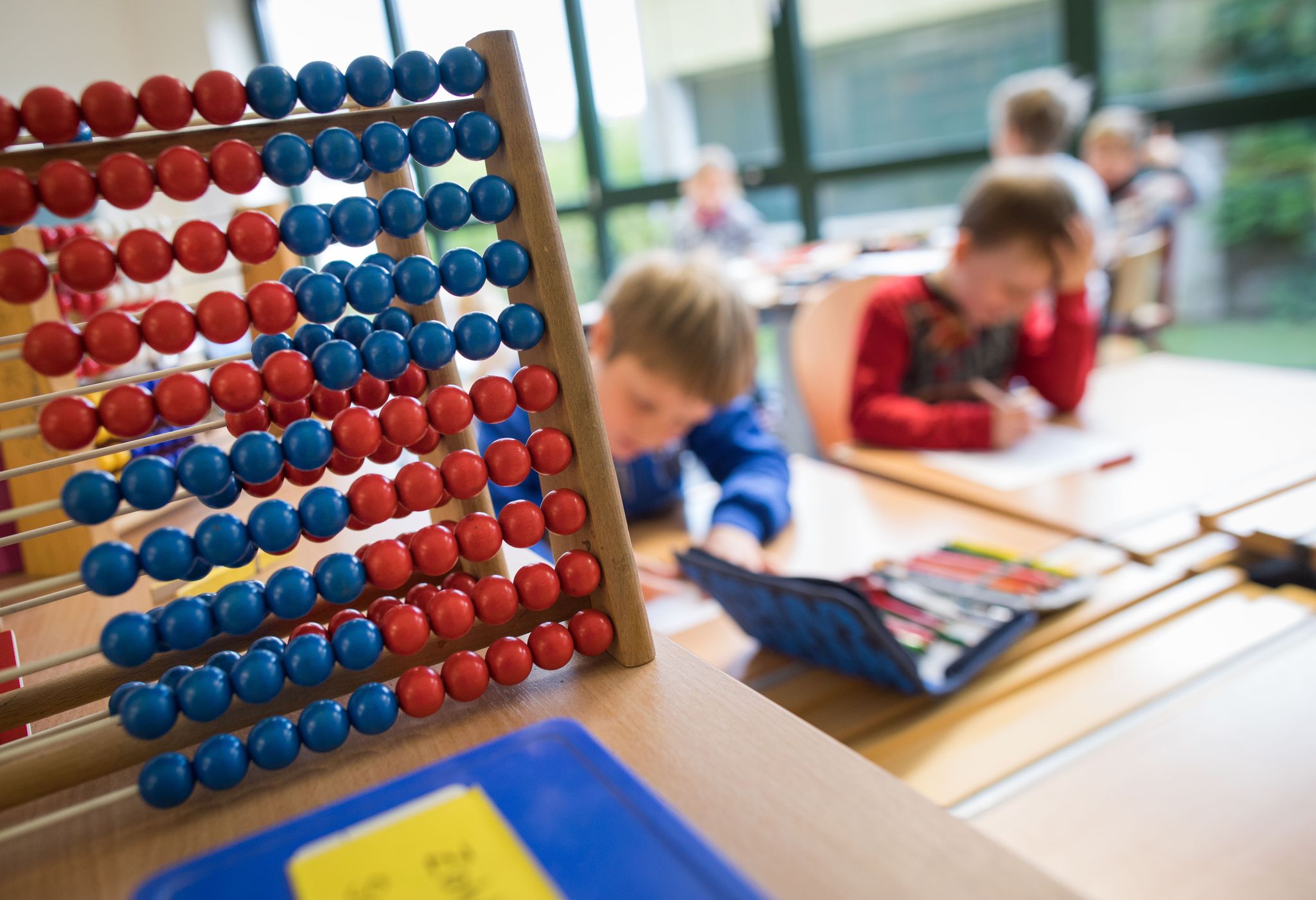 Studie zeigt: Jungen überholen Mädchen in Mathe schon nach vier Monaten