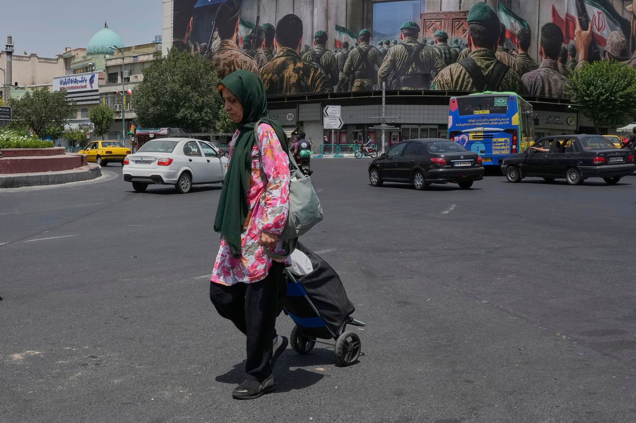 Wie Menschen in Teheran auf die Waffenruhe blicken