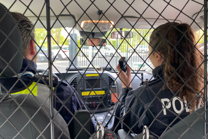 Heiligenhaus: Rettungskräfte behindert, Polizisten beleidigt